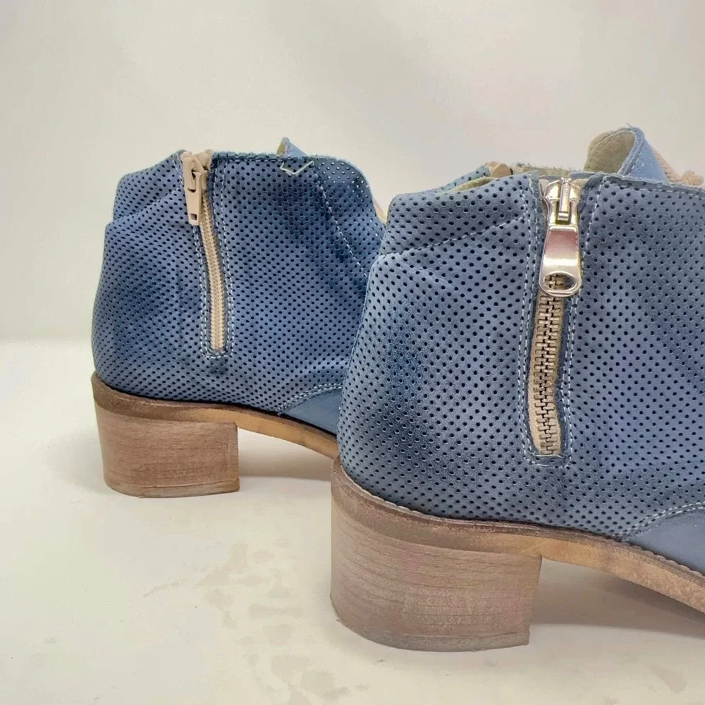 DEKY Italy Blue Leather Perforated Lace Up Ankle Boots Womens 40 US 9 Luxury
